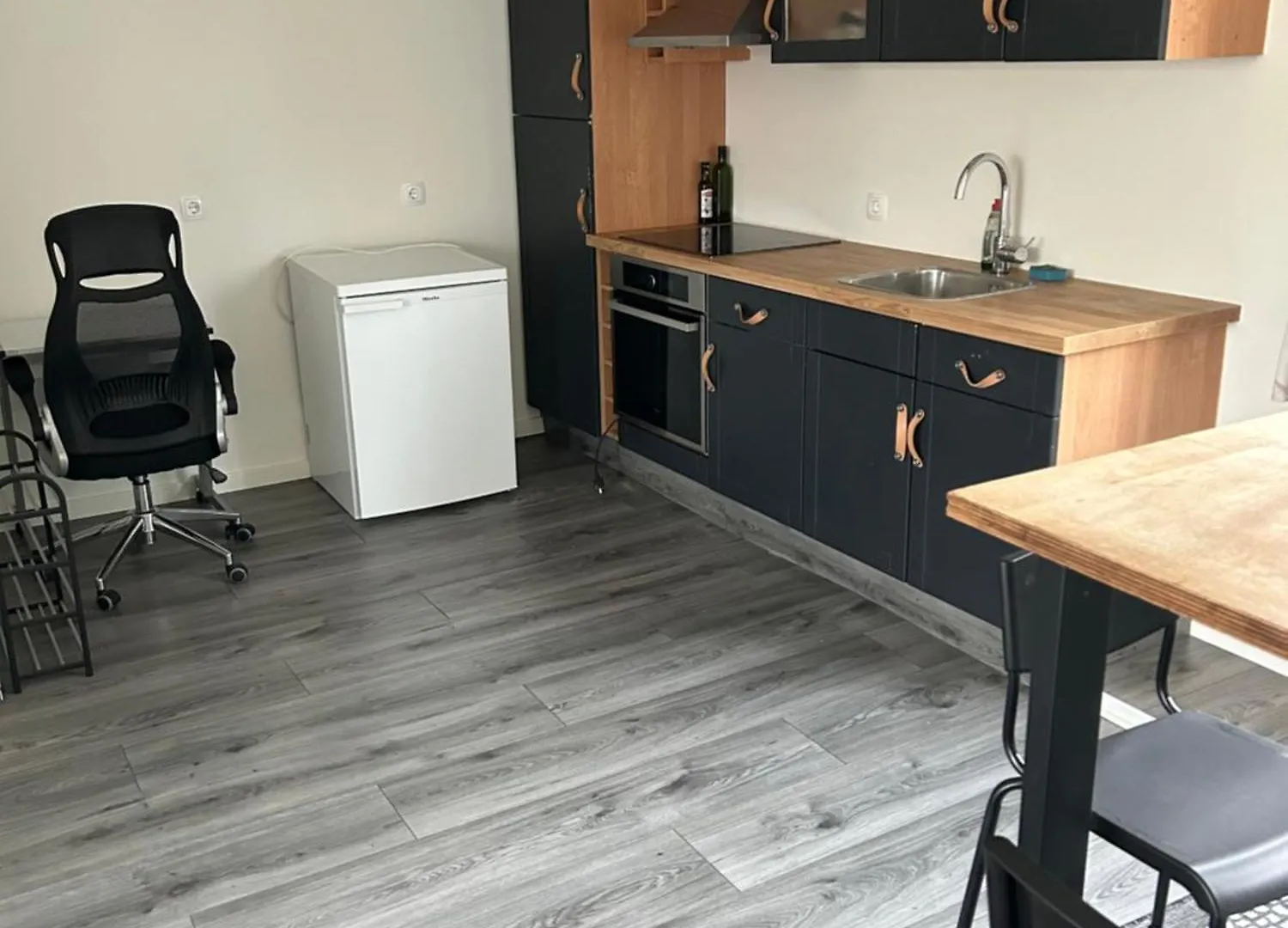 Private Apt Amsterdam Apartment